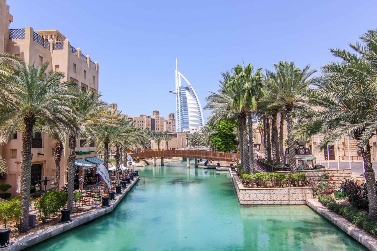 Burj Al Arab Jumeirah canal view