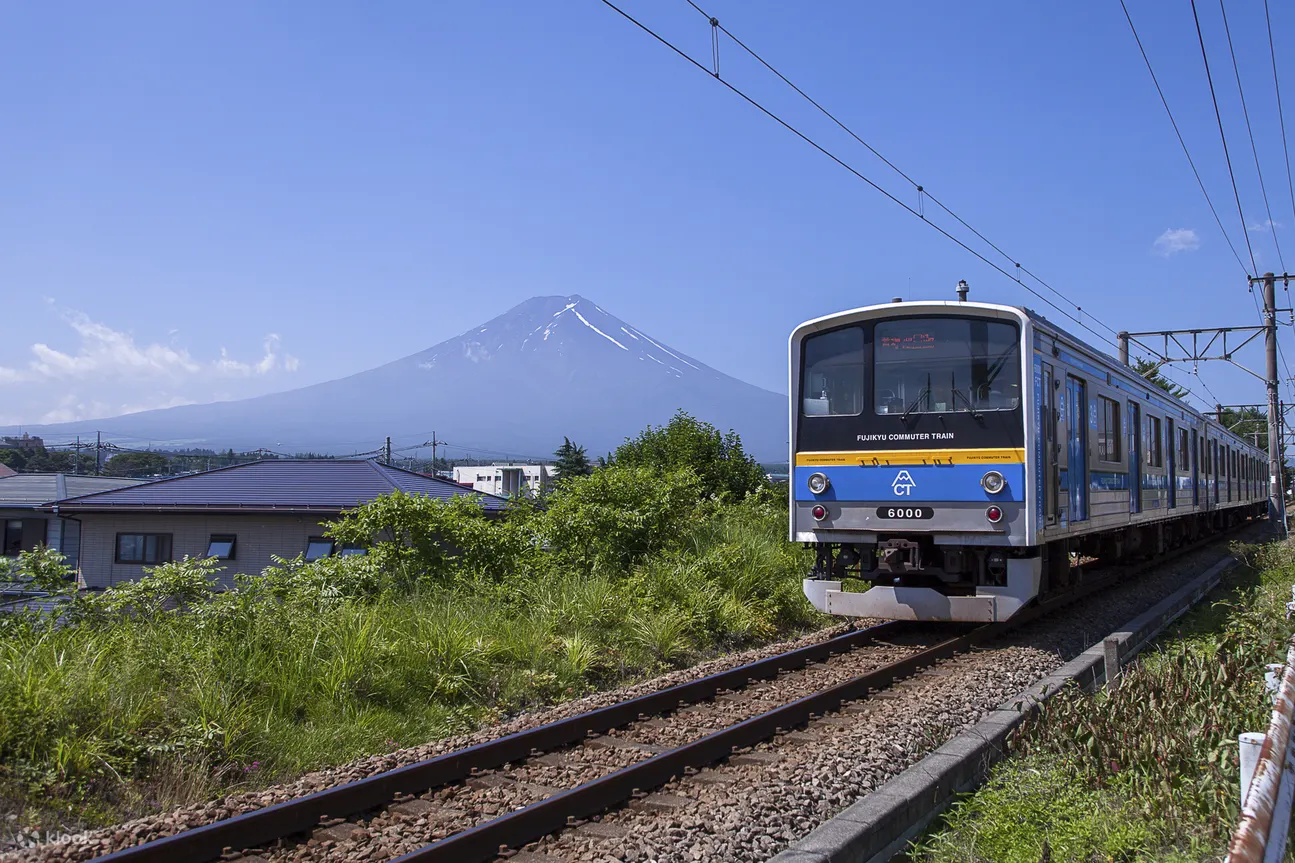 富士山麓电铁