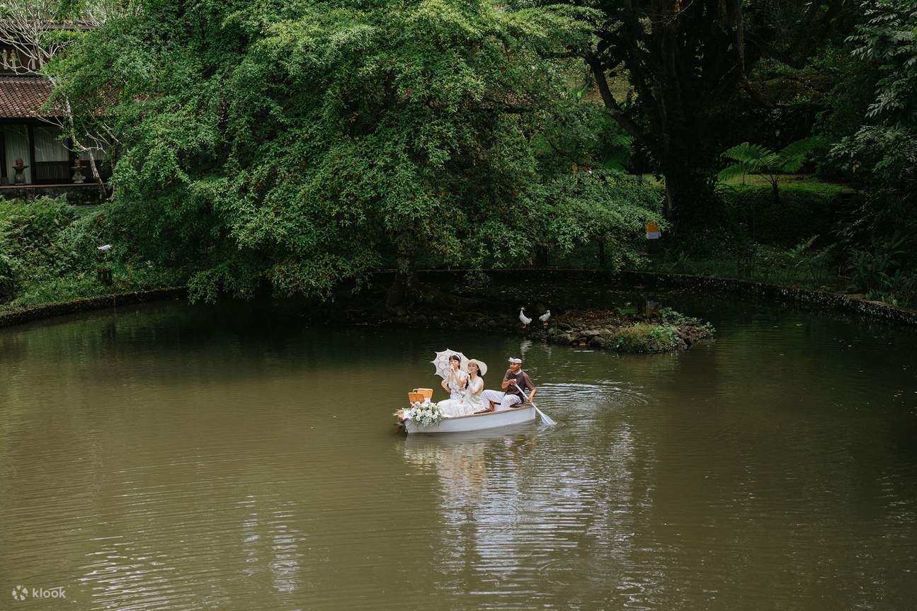 Romantic Picnic on the Boat