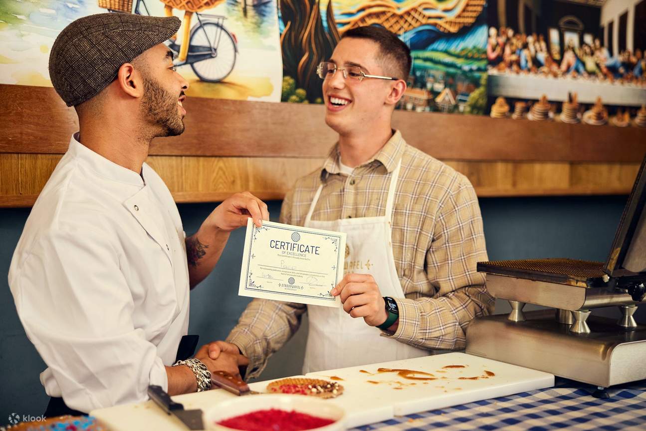 伝統オランダワッフル作りワークショップ（アムステルダム）