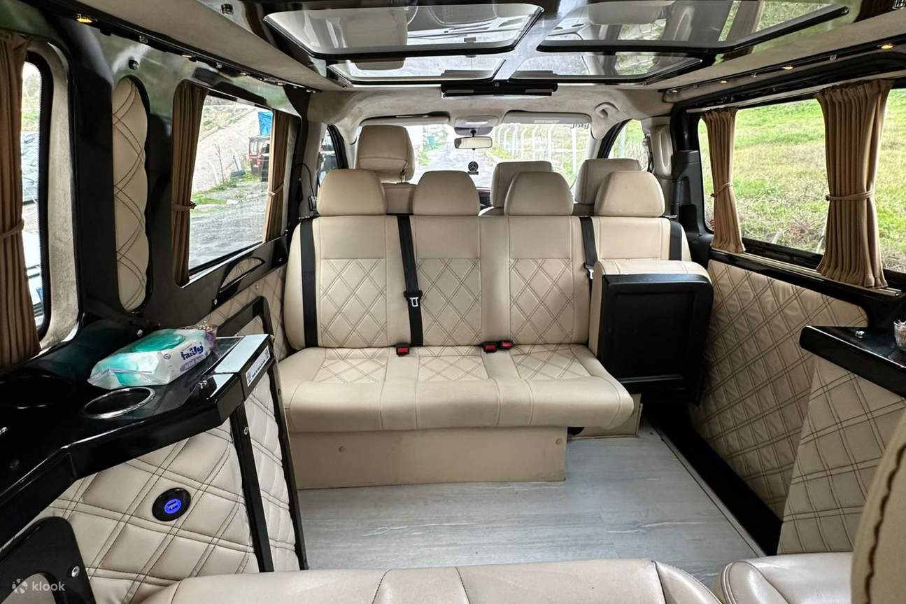 イスタンブール (SAW) 空港送迎（ミート＆グリートサービス付き）