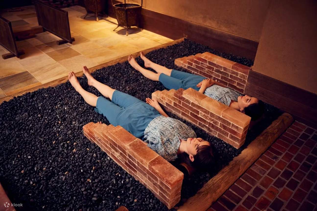 Tokyo Dome Natural Hot Spring Spa LaQua