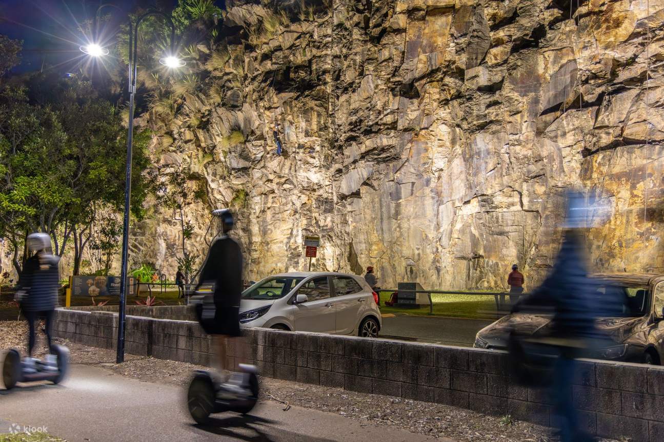 Avventura Notturna in Segway con i Canguri - Tour Guidato di Brisbane