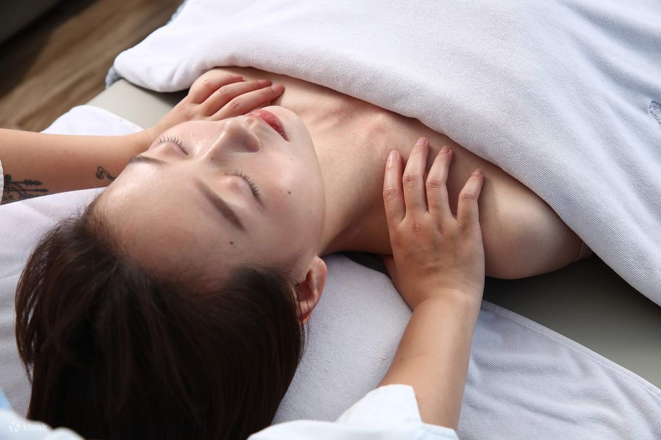 頭部、肩頸舒壓按摩放鬆