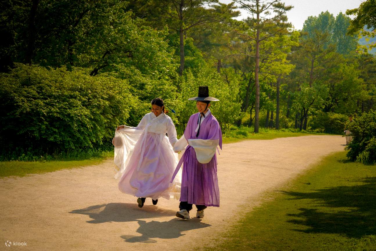 Séance photo de mariage et de couple à Gyeongbokgung