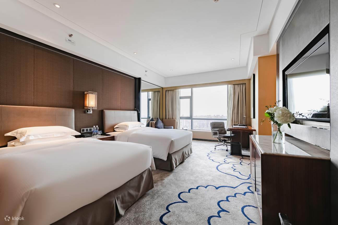 Hilton Zhongshan Downtown Hotel Accommodation Package