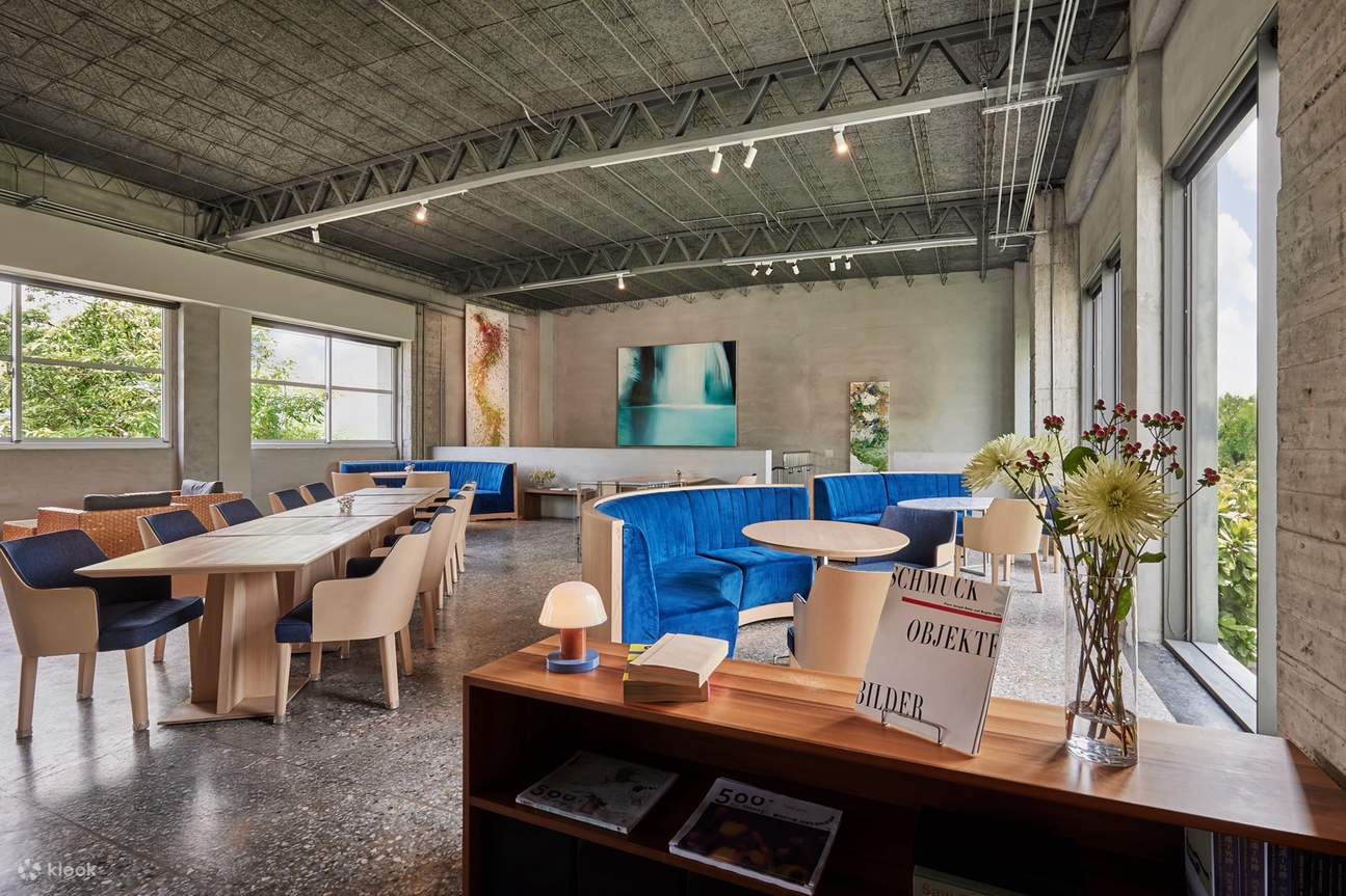 Begrenzte Auswahl an Verpflegungspaketen (tatsächliche Auswahl je nach Verfügbarkeit vor Ort)