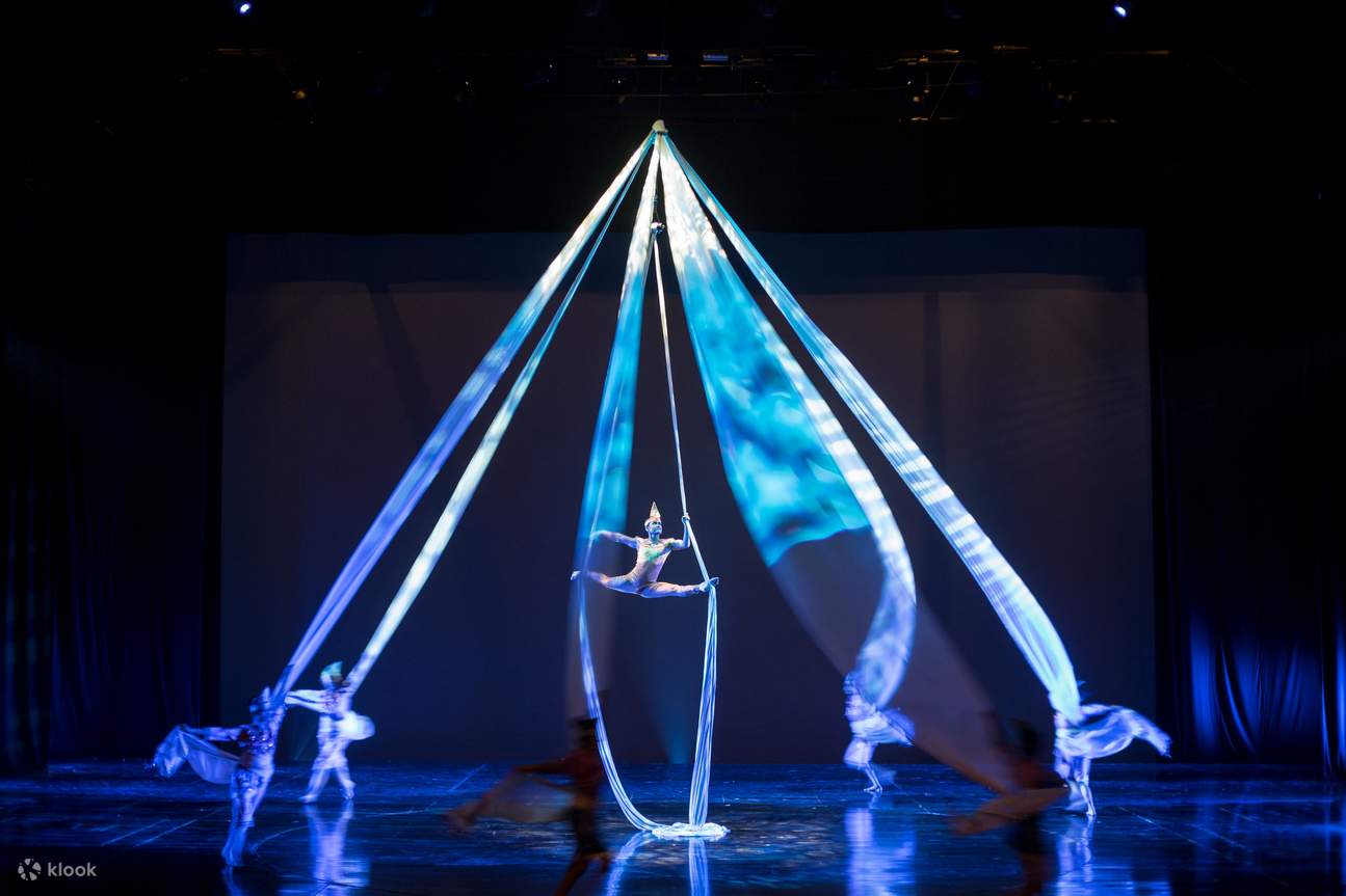 デブダン ショー ヌサ ドゥア バリ タンジュン ベノア クタ セラタン