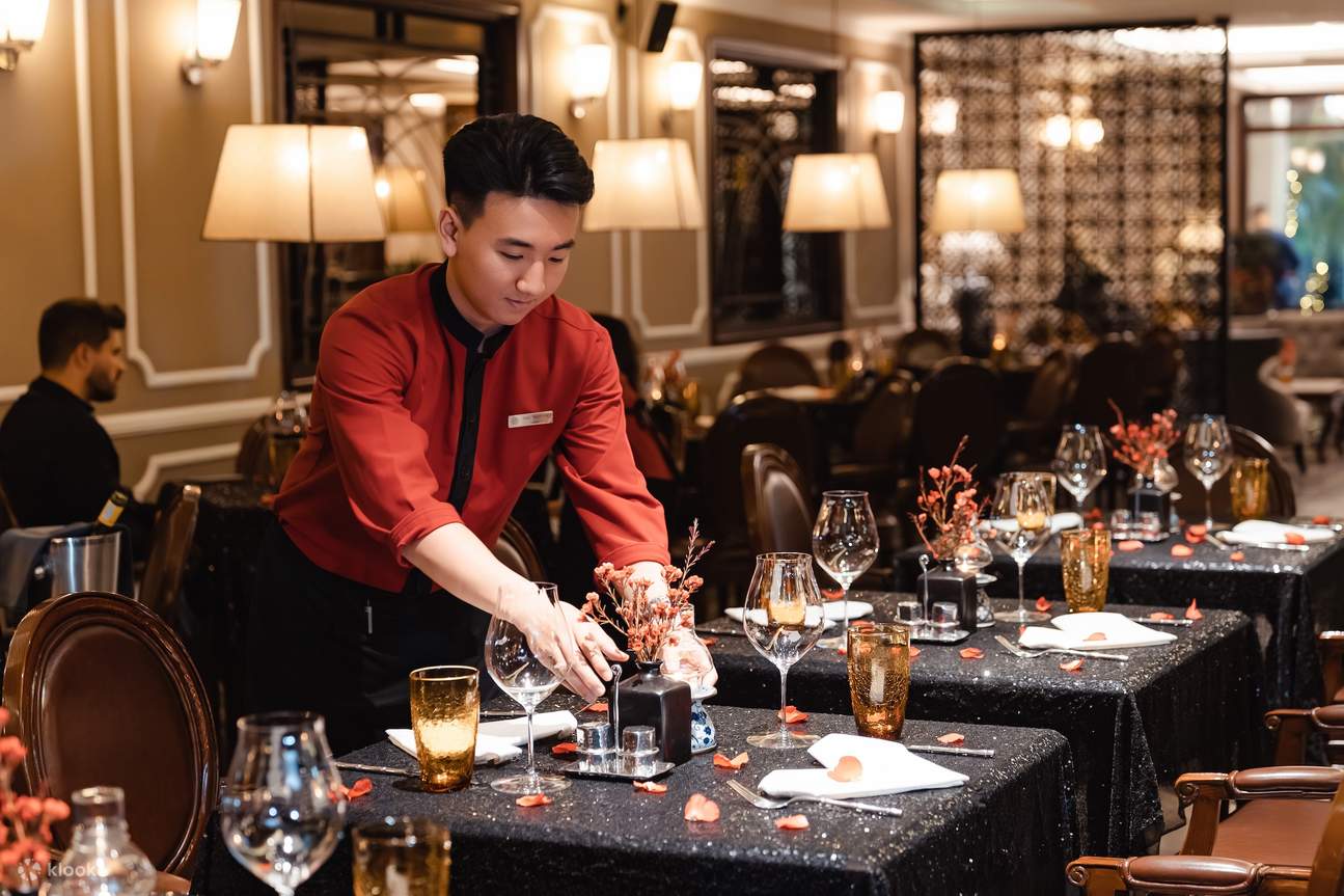 レッドビーン・マーメイ：ハノイでの上質なダイニング体験