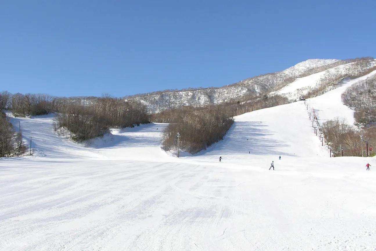 登别三来瓦滑雪场