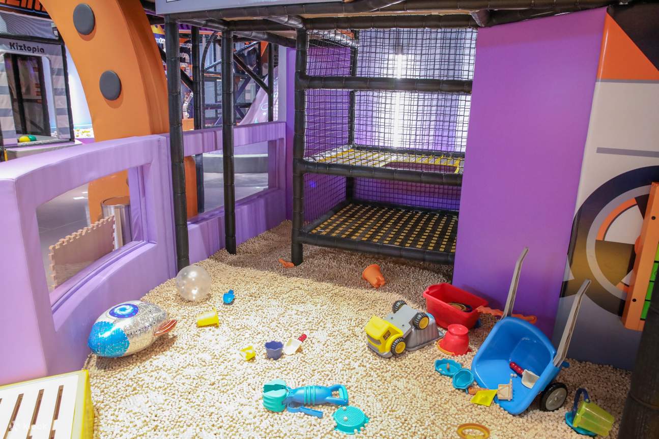 kiztopia singapore jurong point