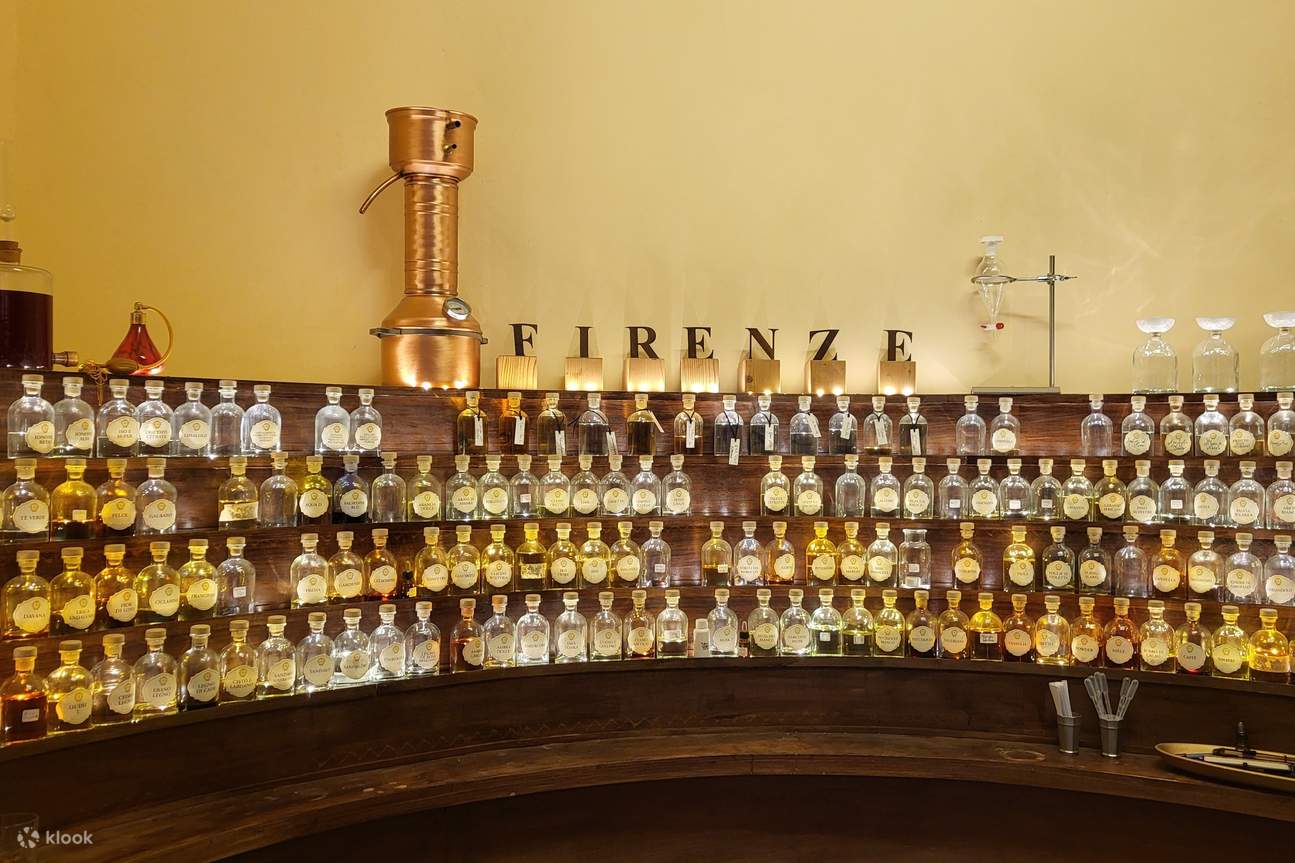 Corso di perfezionamento in profumeria ed esperienza sensoriale a Firenze