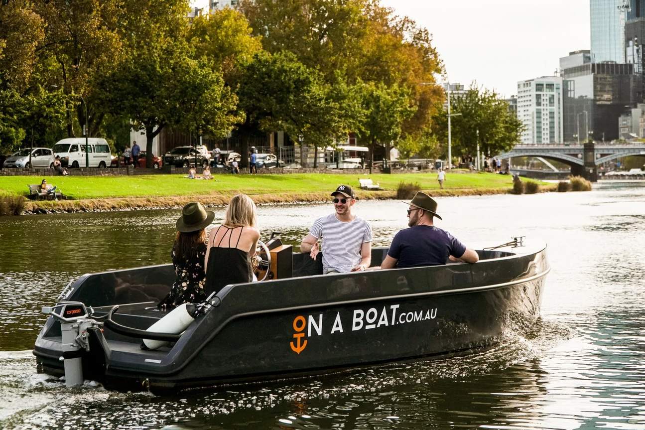 Skipper Yourself Boat Rental in Melbourne Klook ÉtatsUnis