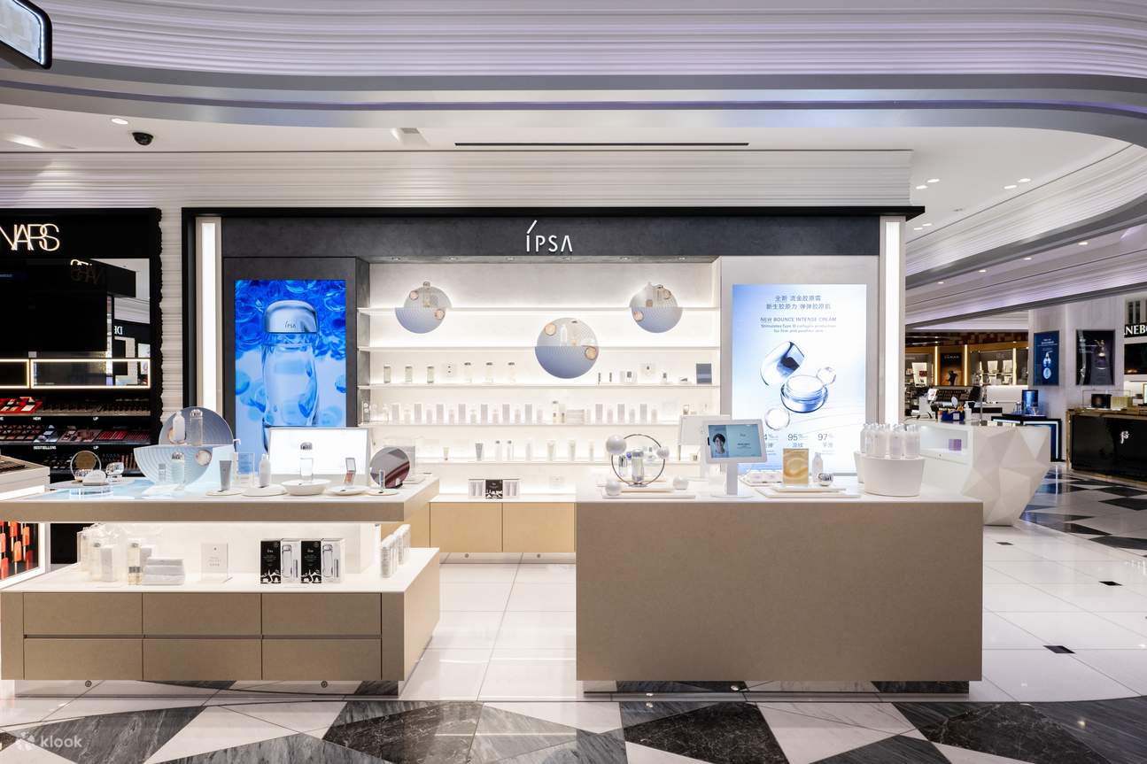 LOTTE DUTY FREEs Tokyo Ginza Store