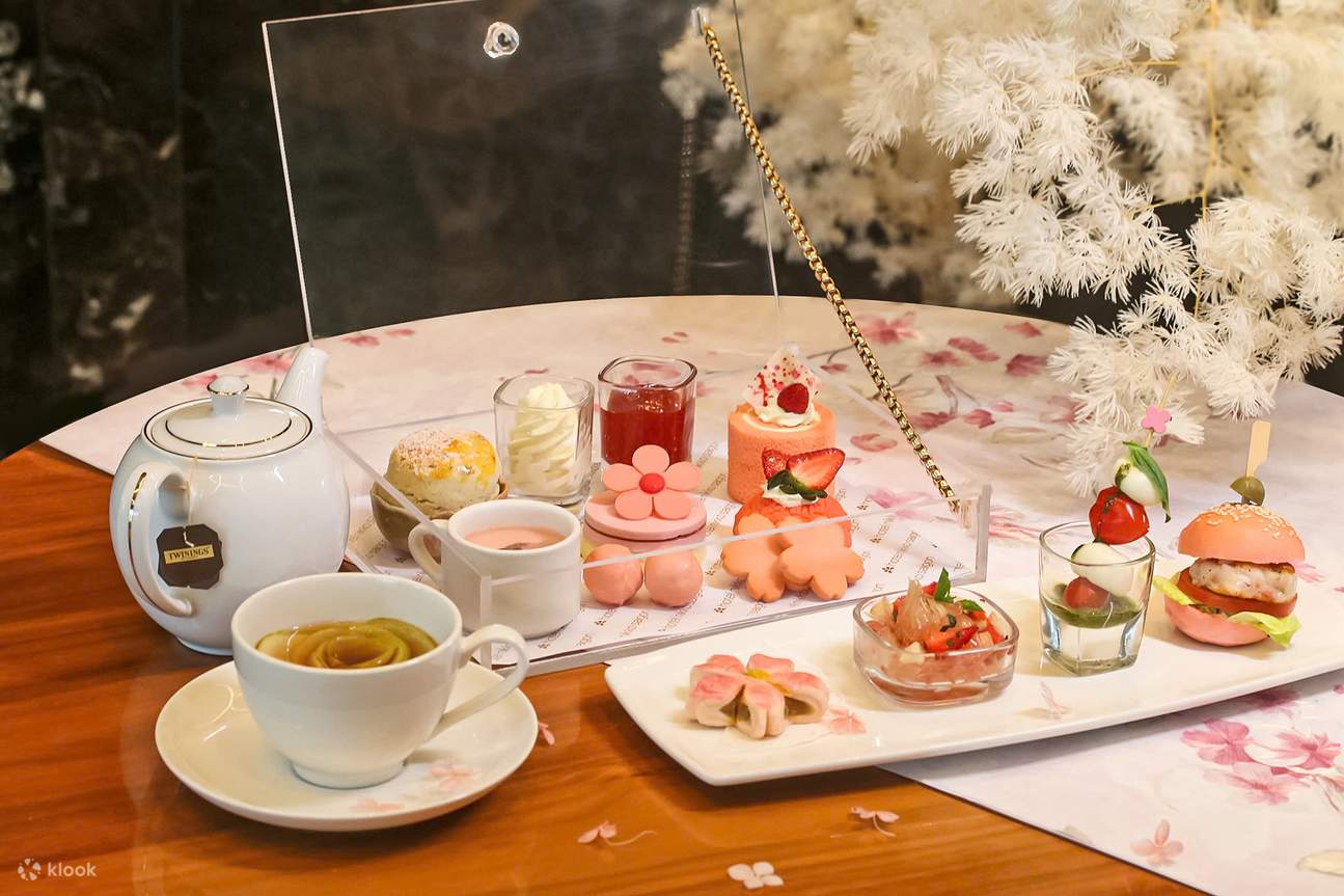 Luxury Afternoon Tea Experience at Hotel Nikko Saigon - Klook Estados ...