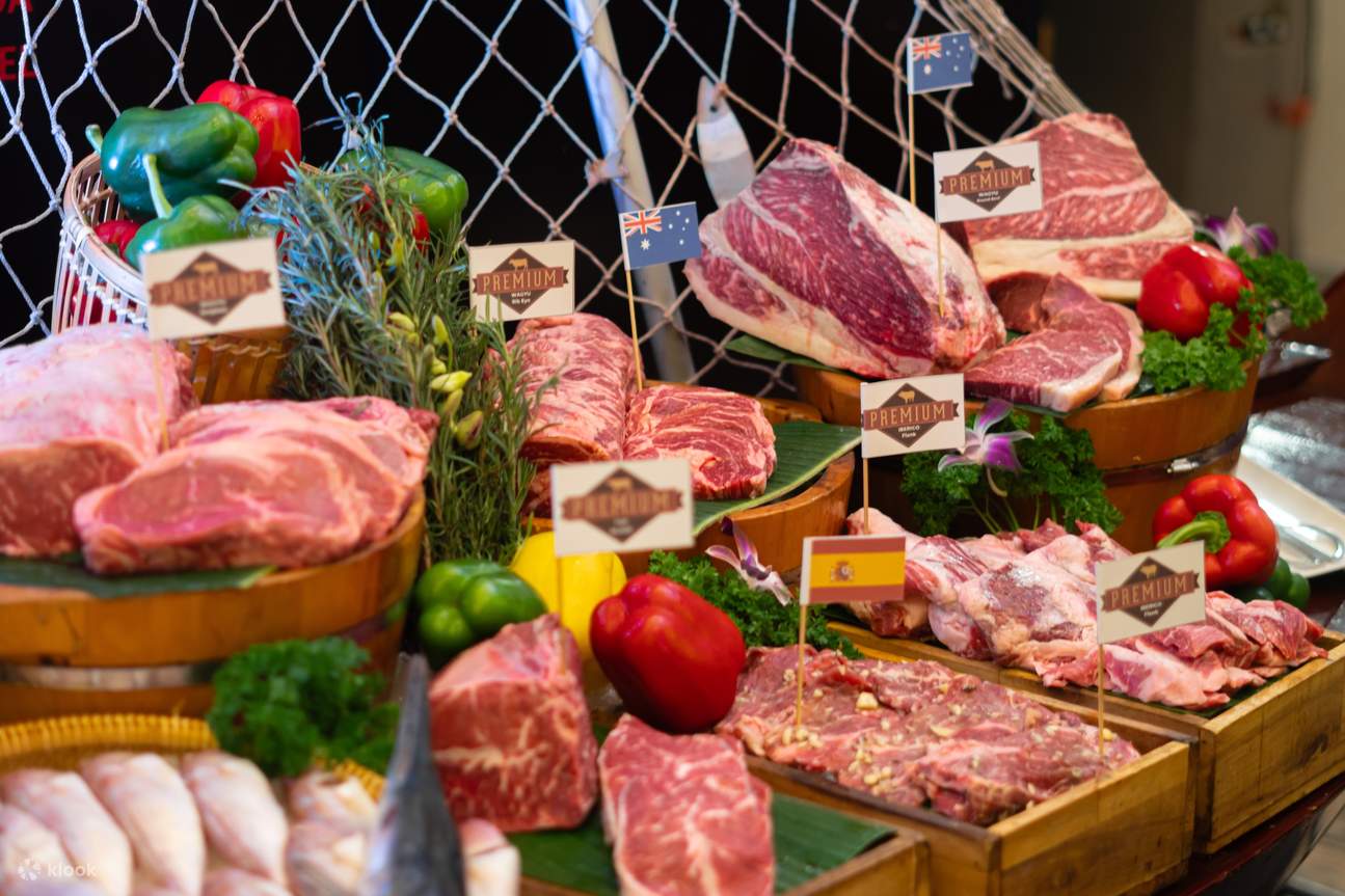 Buffet di frutti di mare BBQ del venerdì al Grand Mercure Danang 