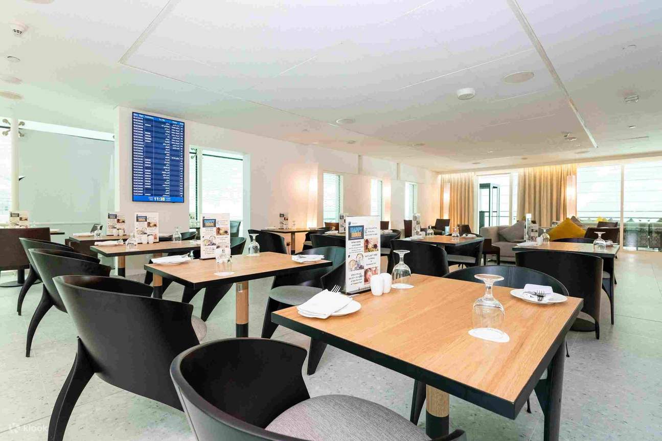 Dubai International Airport Lounge Service by Ahlan Lounge