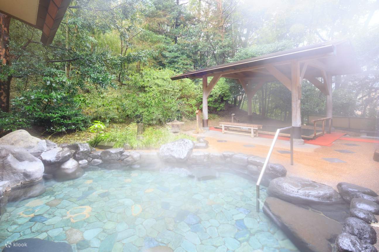 汤本富士屋酒店室外游泳池