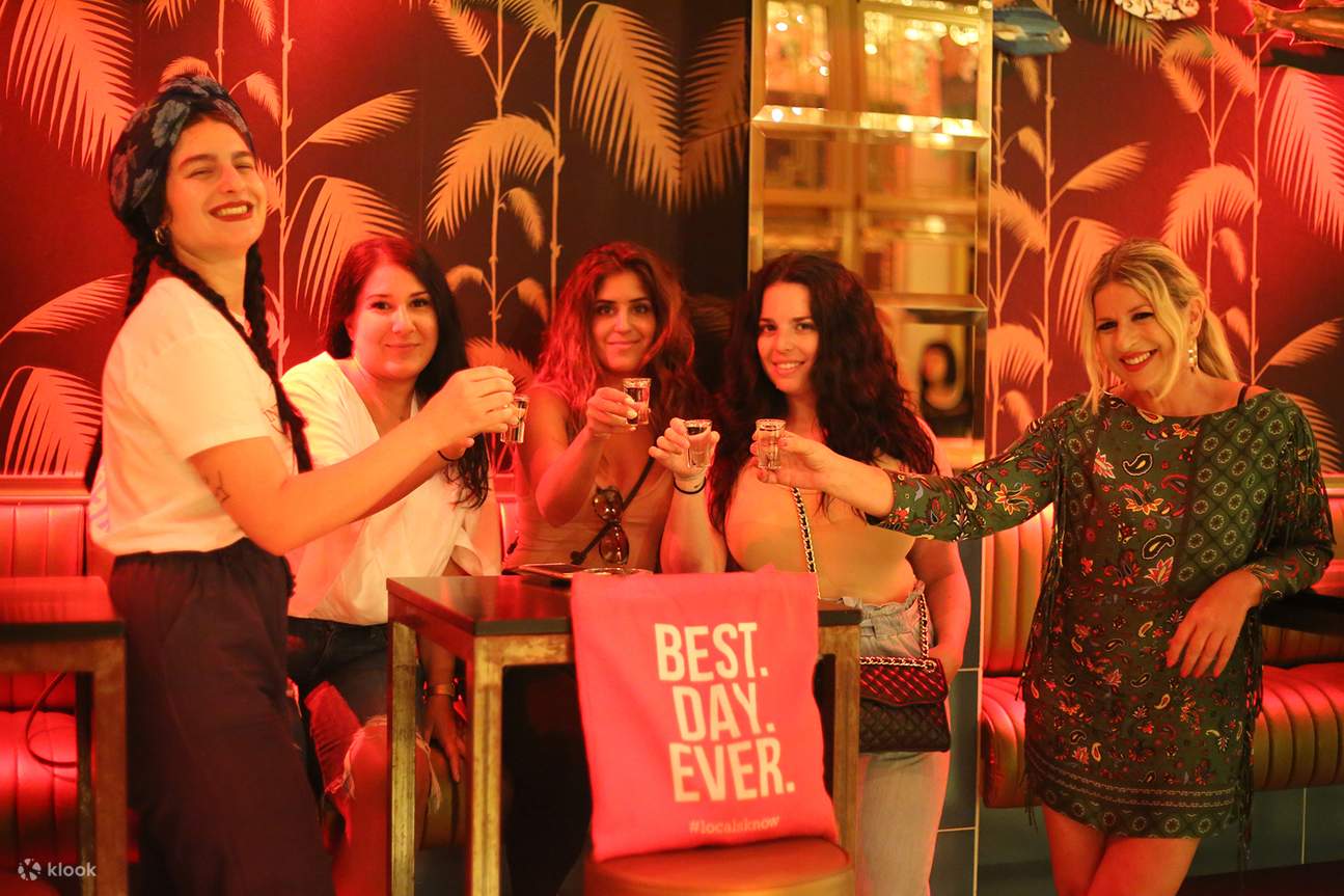 Афины ночью 