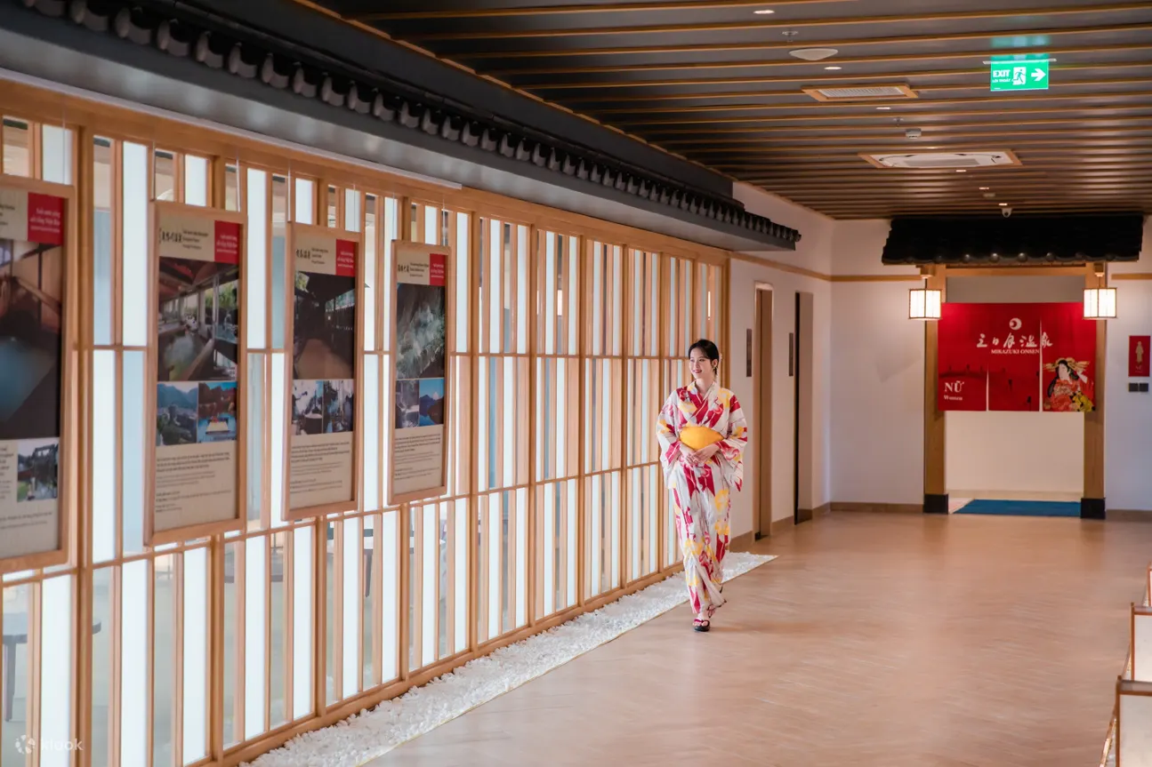 三日月温泉