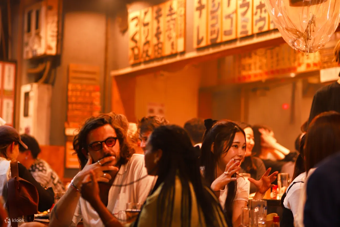 新宿酒吧之旅私人旅游（带导游）