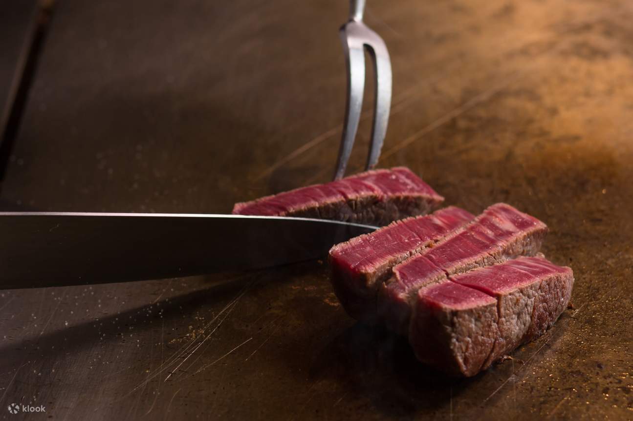 Makan Teppanyaki Sepuasnya di Benihana Grand Mercure Bangkok Atrium