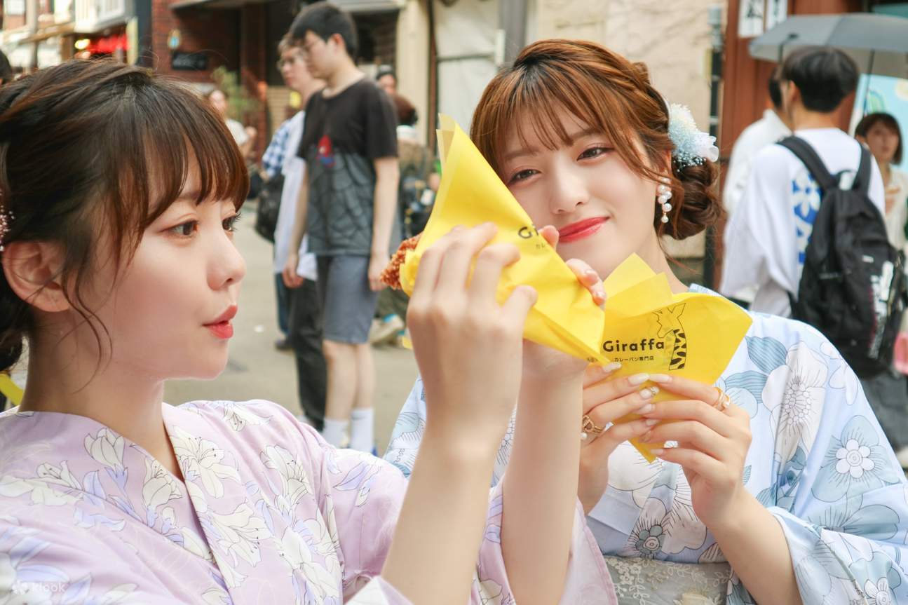 two tourists in japan