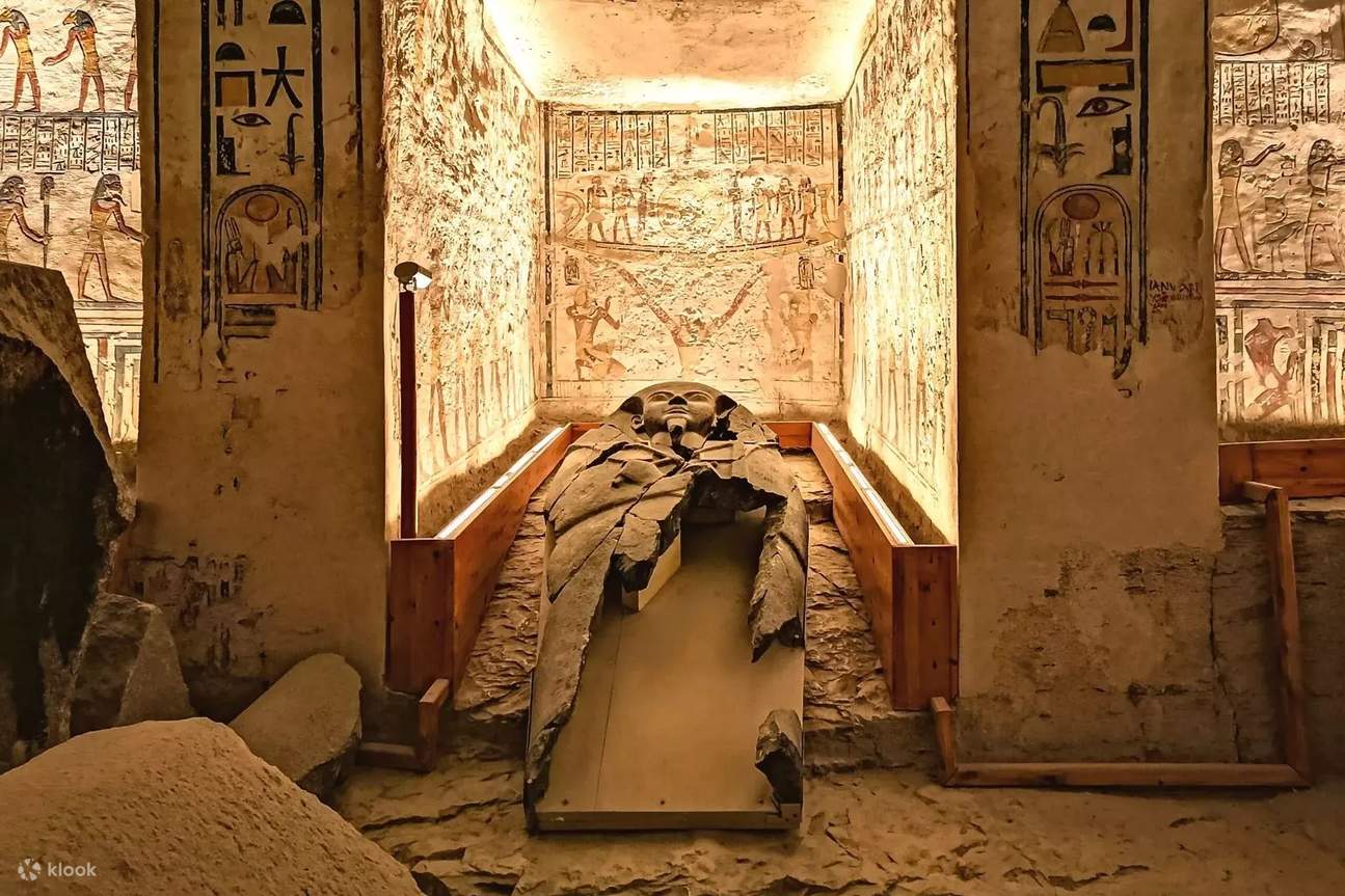 Tour Ngày Luxor: Thung lũng các vị Vua, Đền Hatshepsut và ...