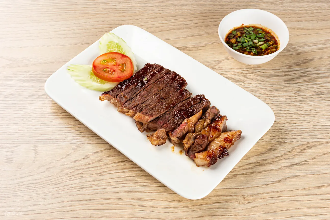 位于是隆的 Hai Som Tam 修道院