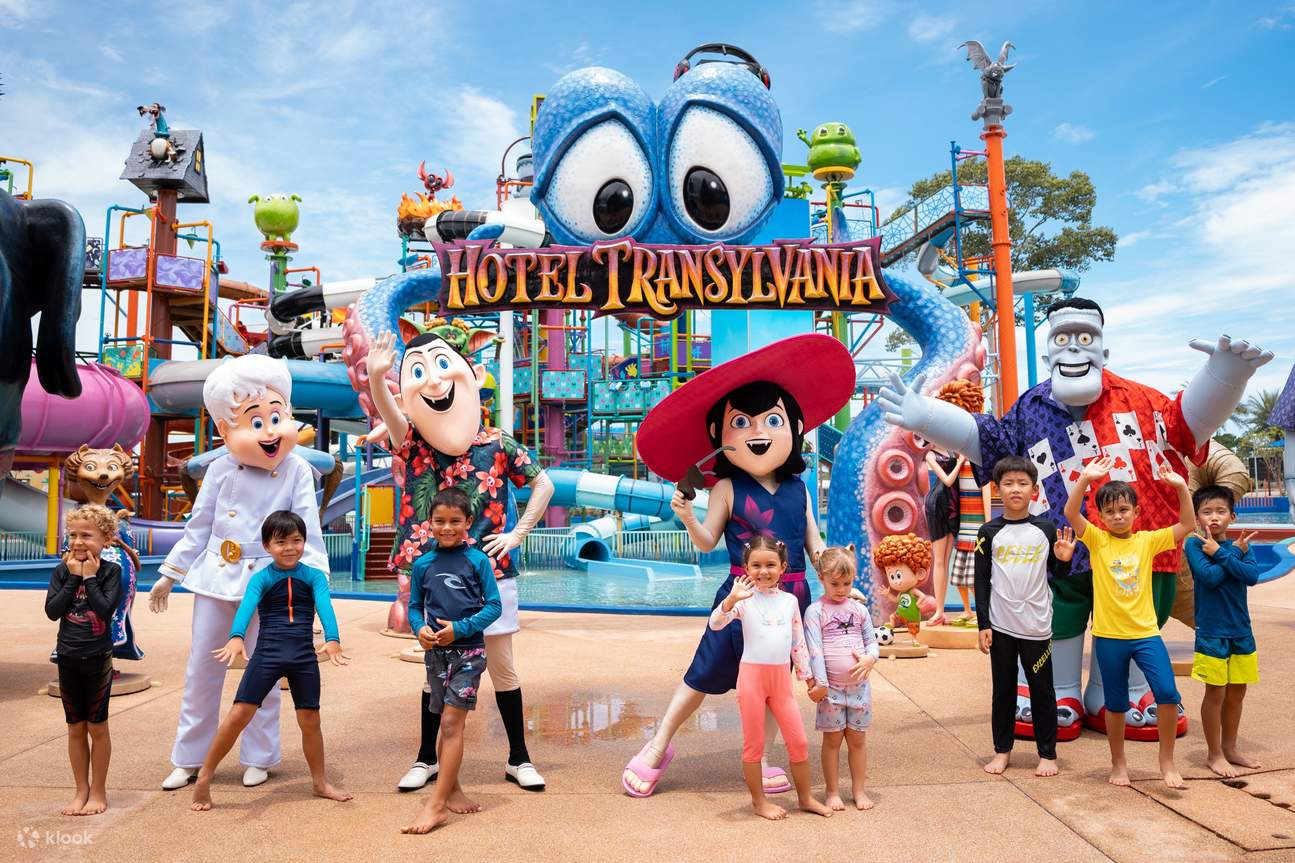 컬럼비아 아쿠아버스에서 마스코트와 함께 신나는 시간 보내기