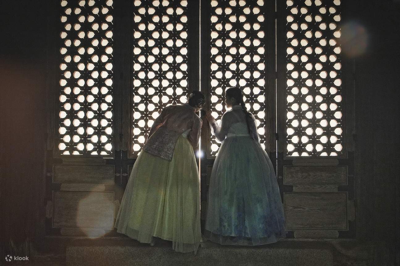 Trải Nghiệm Mặc Hanbok Chụp Ảnh Cung Điện Gyeongbokgung của HAB KOREA