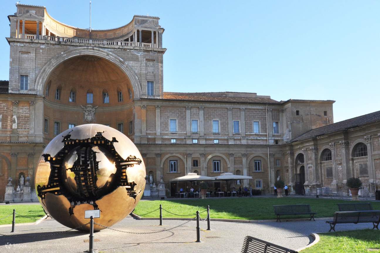 บัตรเข้าชม Sistine Chapel และบัตรเข้าชมพิพิธภัณฑ์วาติกัน - โปรดทราบข้อกำหนดการแต่งกายที่เหมาะสมสำหรับพิพิธภัณฑ์วาติกันและ Sistine Chapel