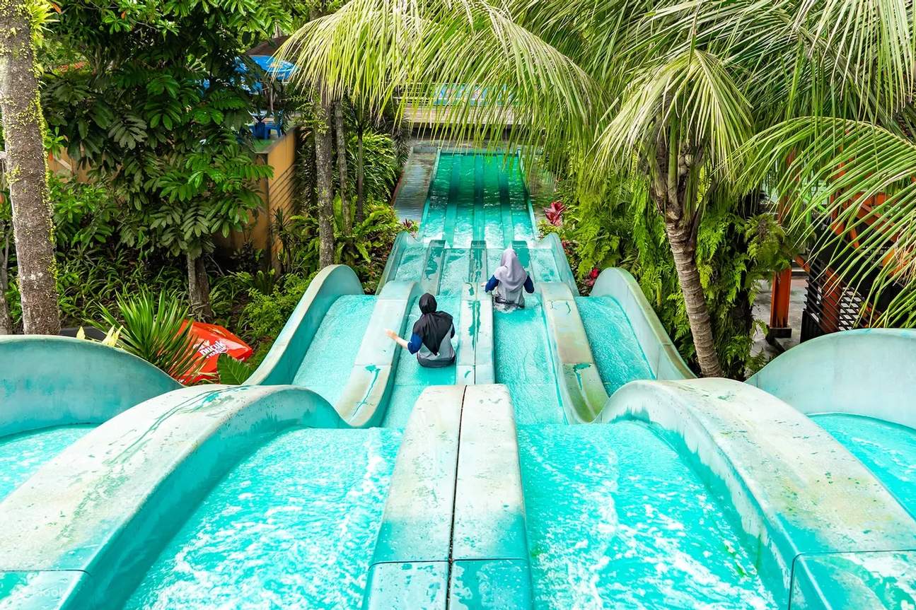 บัตรเข้าสวนน้ำ The Jungle Waterpark Adventure ใน โบโกร์