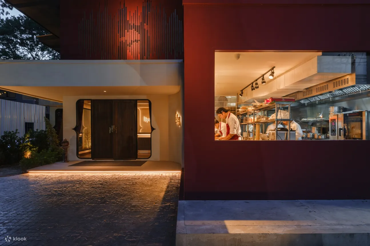 曼谷 KHAAN Thai 高级餐厅
