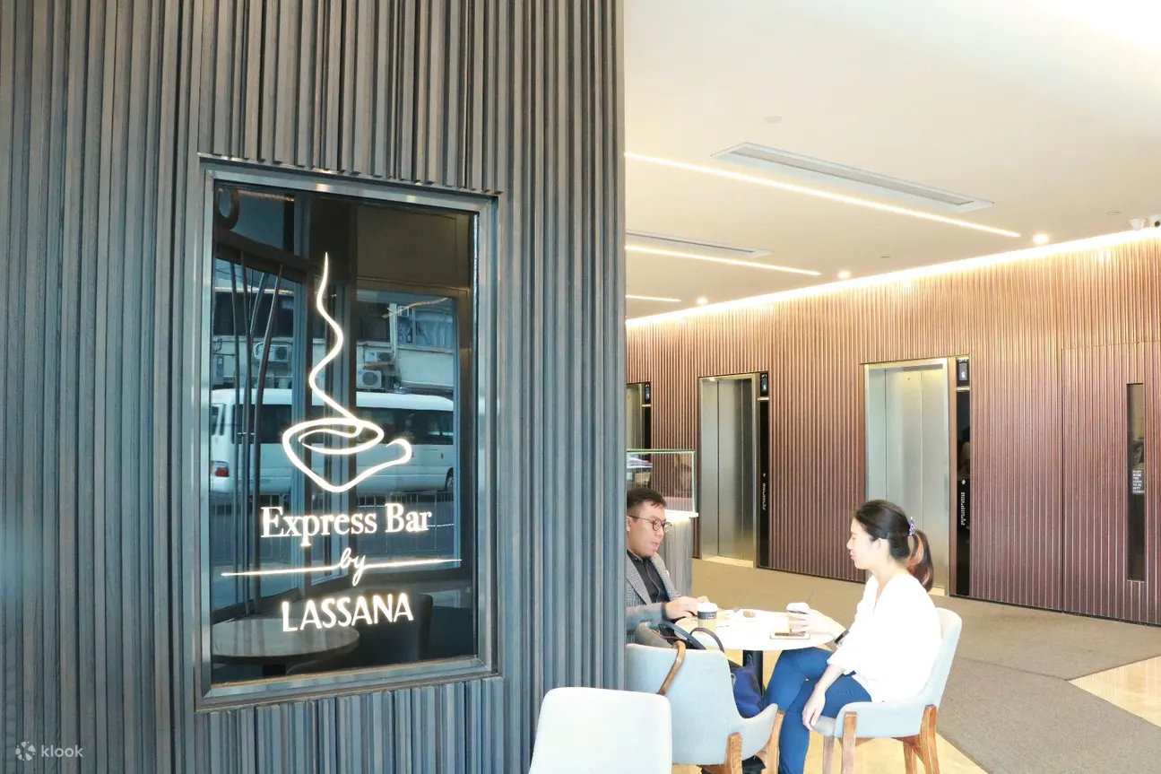 香港Express Bar By Lassana