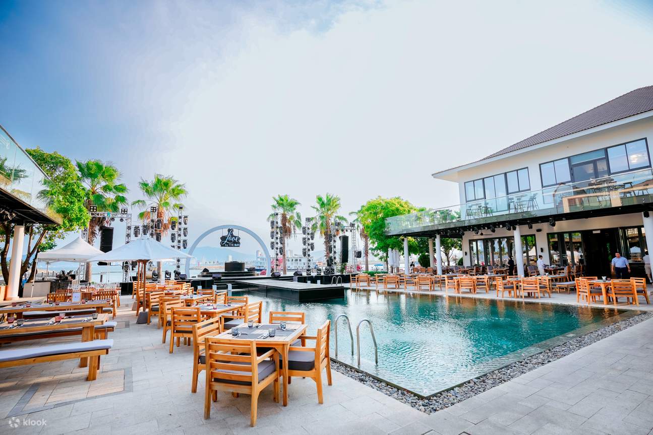 Yatch BBQ Buffet Di Ambassador Club Nha Trang