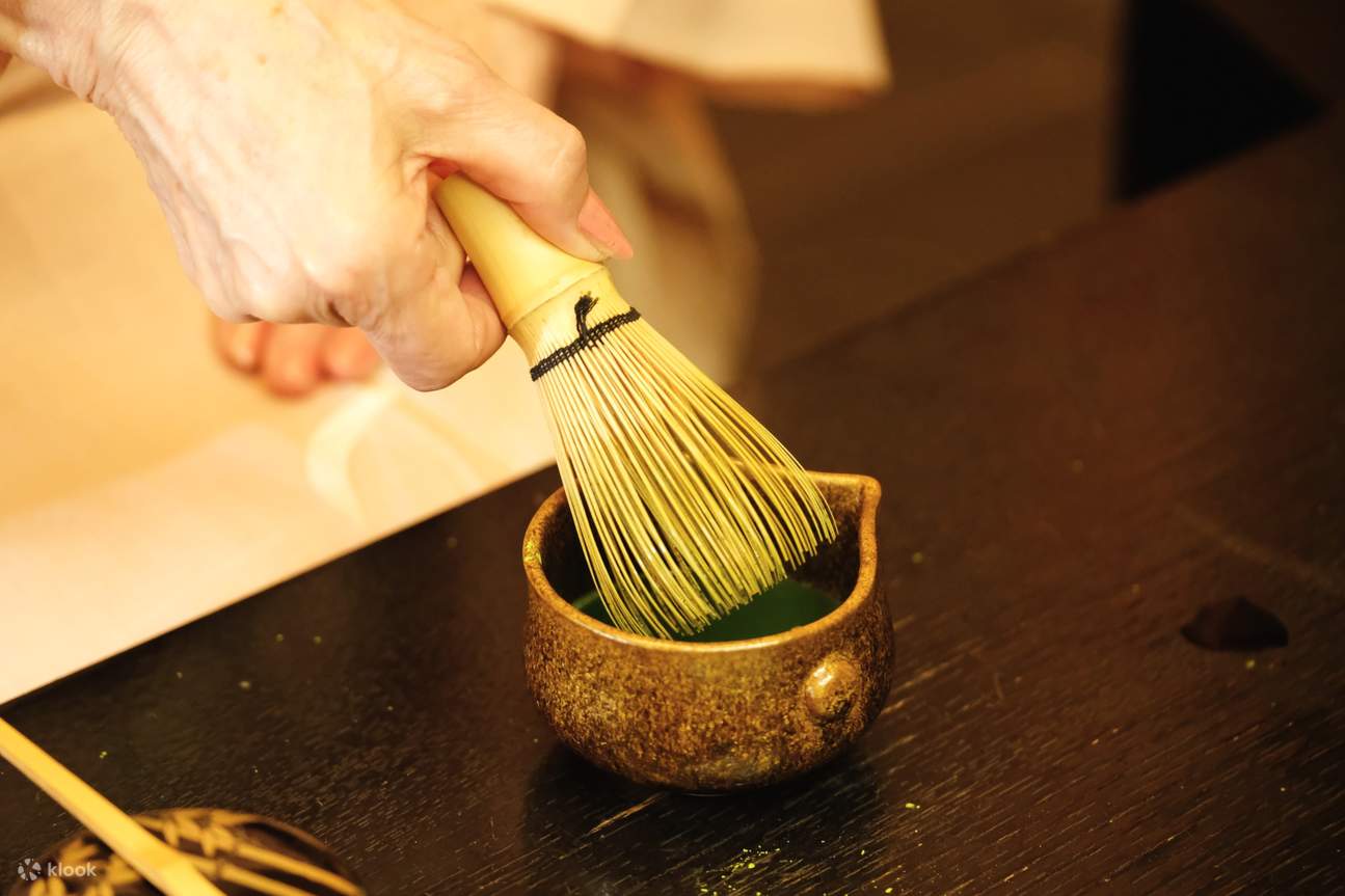 Trải nghiệm Matcha Affogato: Hương vị truyền thống tại Vườn Lâu Đài Kokura