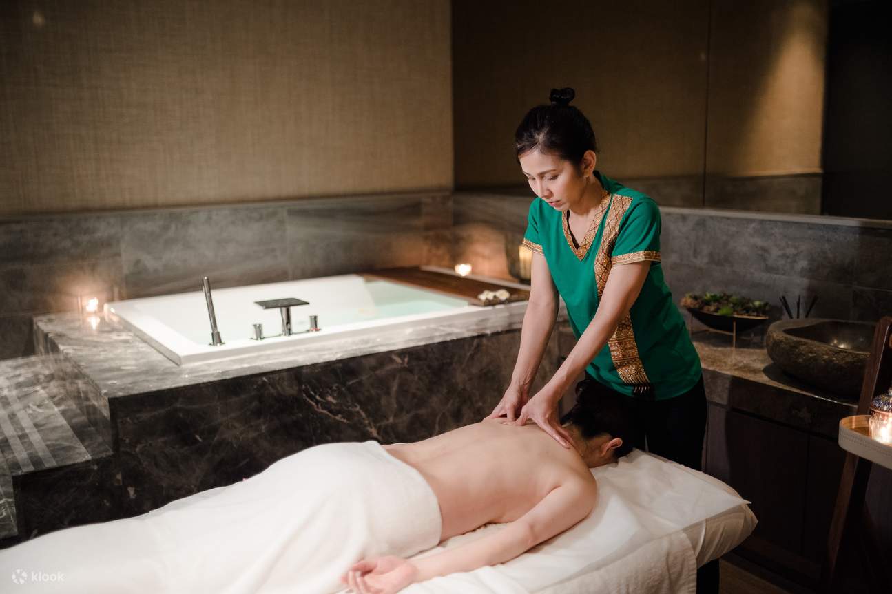 Pijat Tradisional Thailand Chin Herr di Taipei