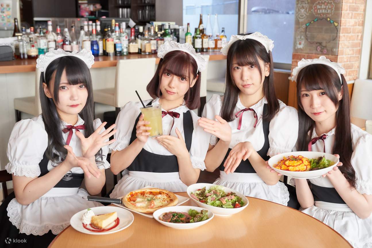 Maid Cafe HoneyHoney (Akihabara)