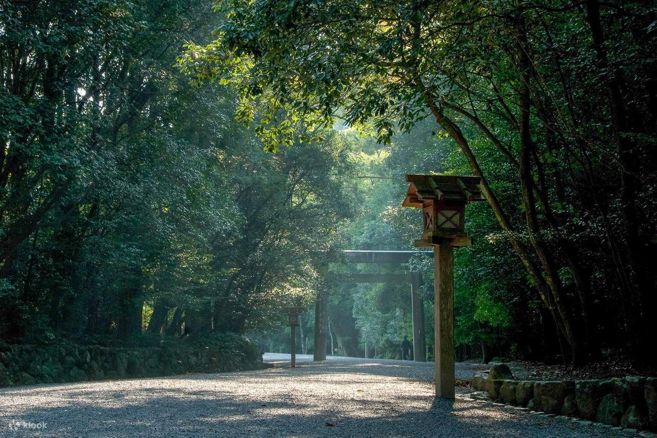 Ise Grand Shrine, Okage Yokocho, Meoto Iwa Rocks and Futami