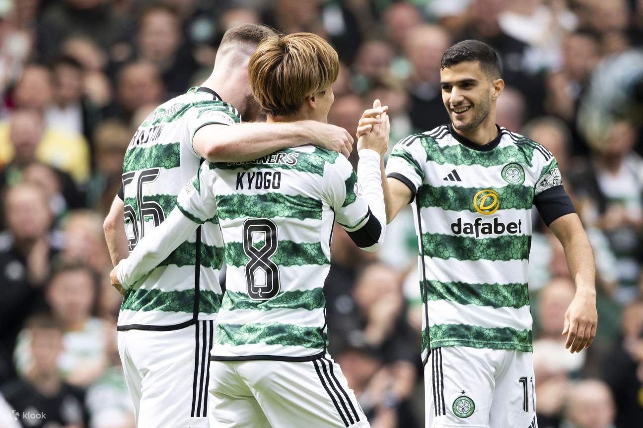 축하하는 셀틱 FC