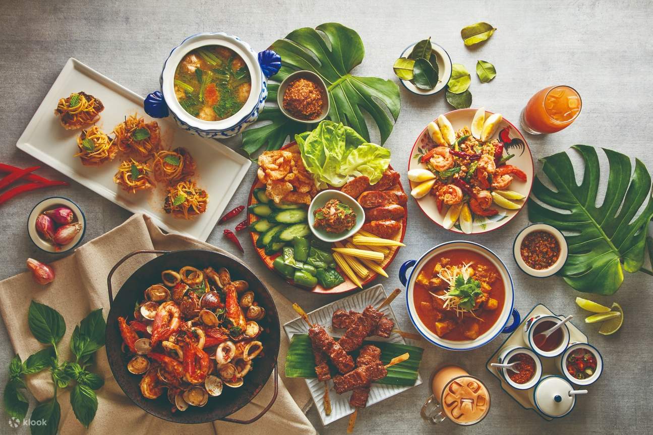 Various traditional Thai dishes at Siam More Thai Restaurant in Taipei