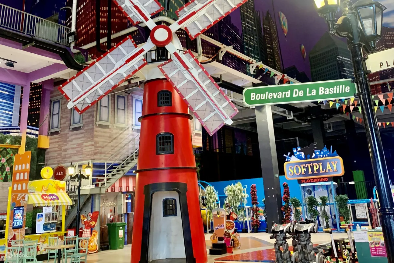 Kidcity is an family playground which provide for child and adult