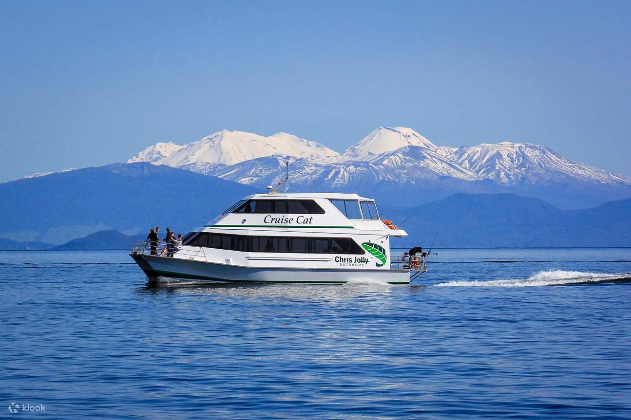 Crucero por el lago Taupo y las montañas