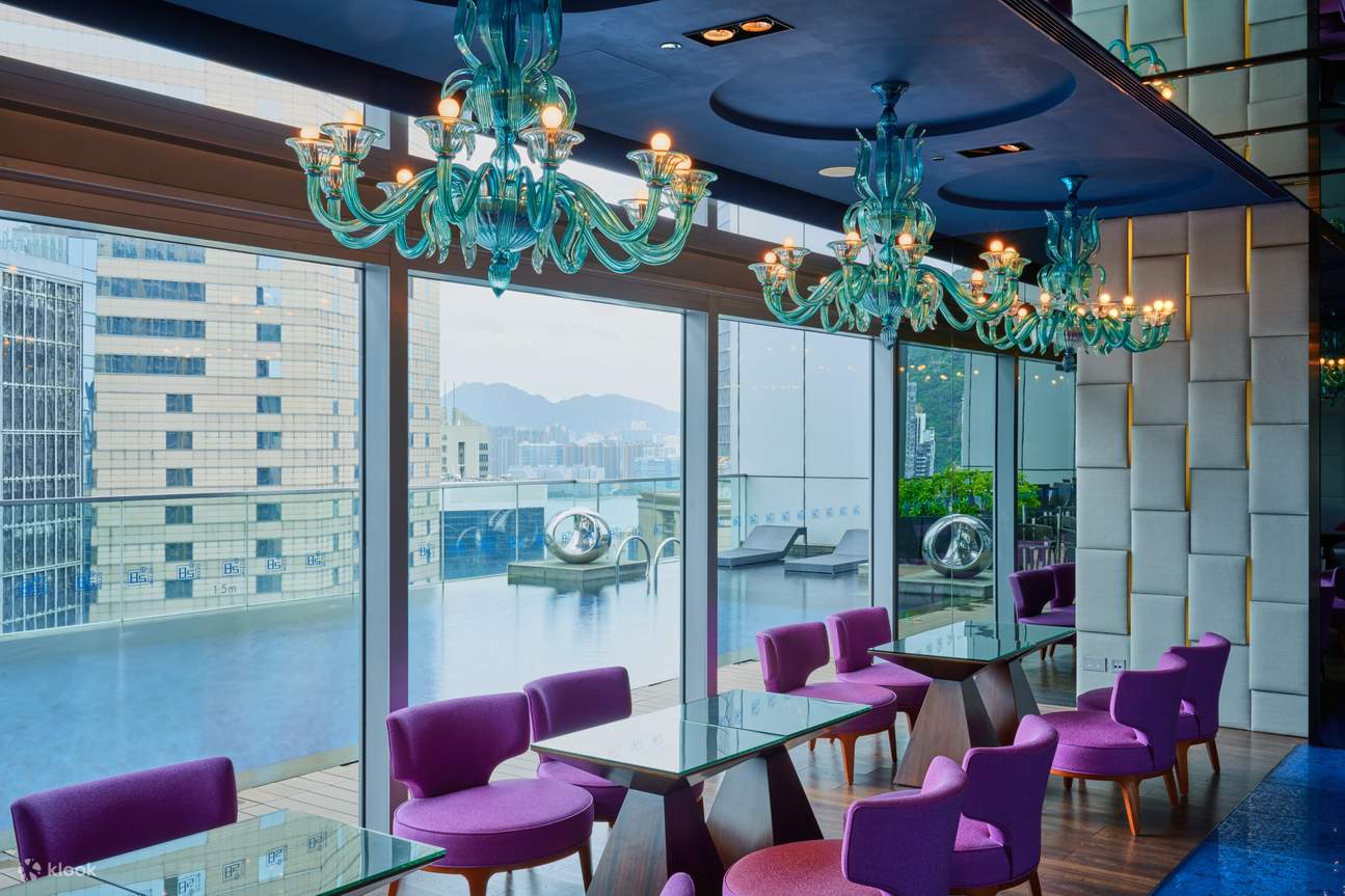 Club@28 tại Crowne Plaza Hồng Kông Causeway Bay