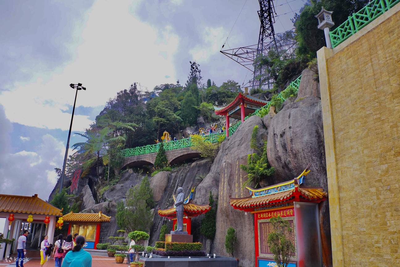 Trải Nghiệm Thuê Xe Có Tài Xế Riêng ở Kuala Lumpur hoặc Cao Nguyên Genting (Tài Xế Tiếng Anh/Trung) 