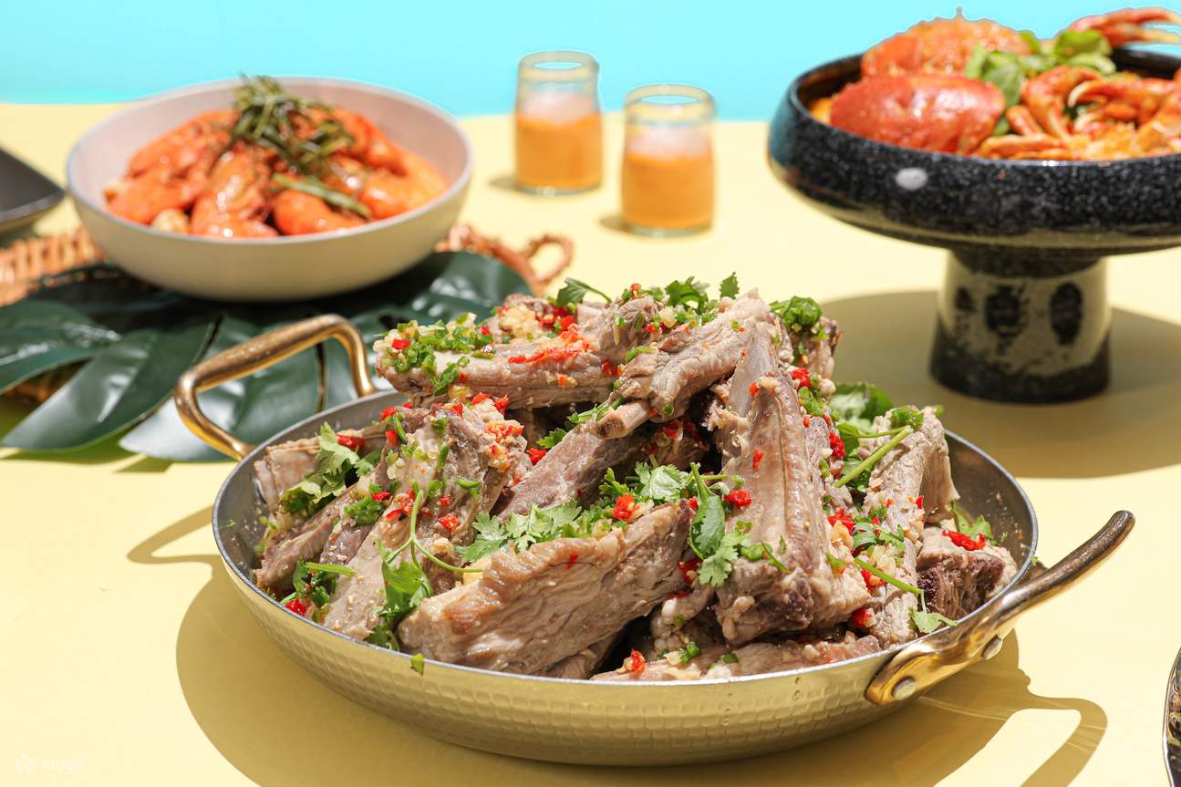 典华丰FOOD海陆百汇 - 捷运剑南路站
