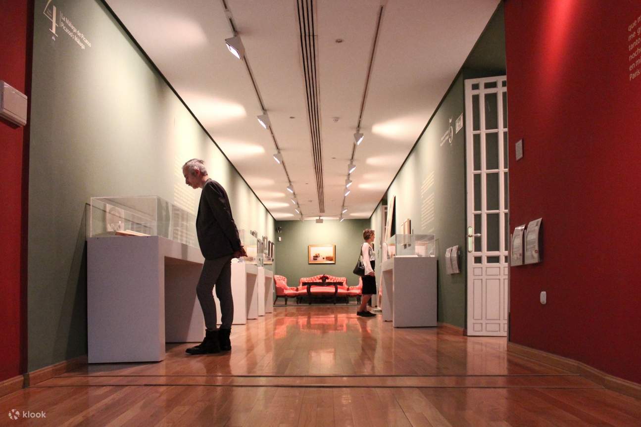 ภาพวาดและหนังสือภาพที่ไม่รู้จัก