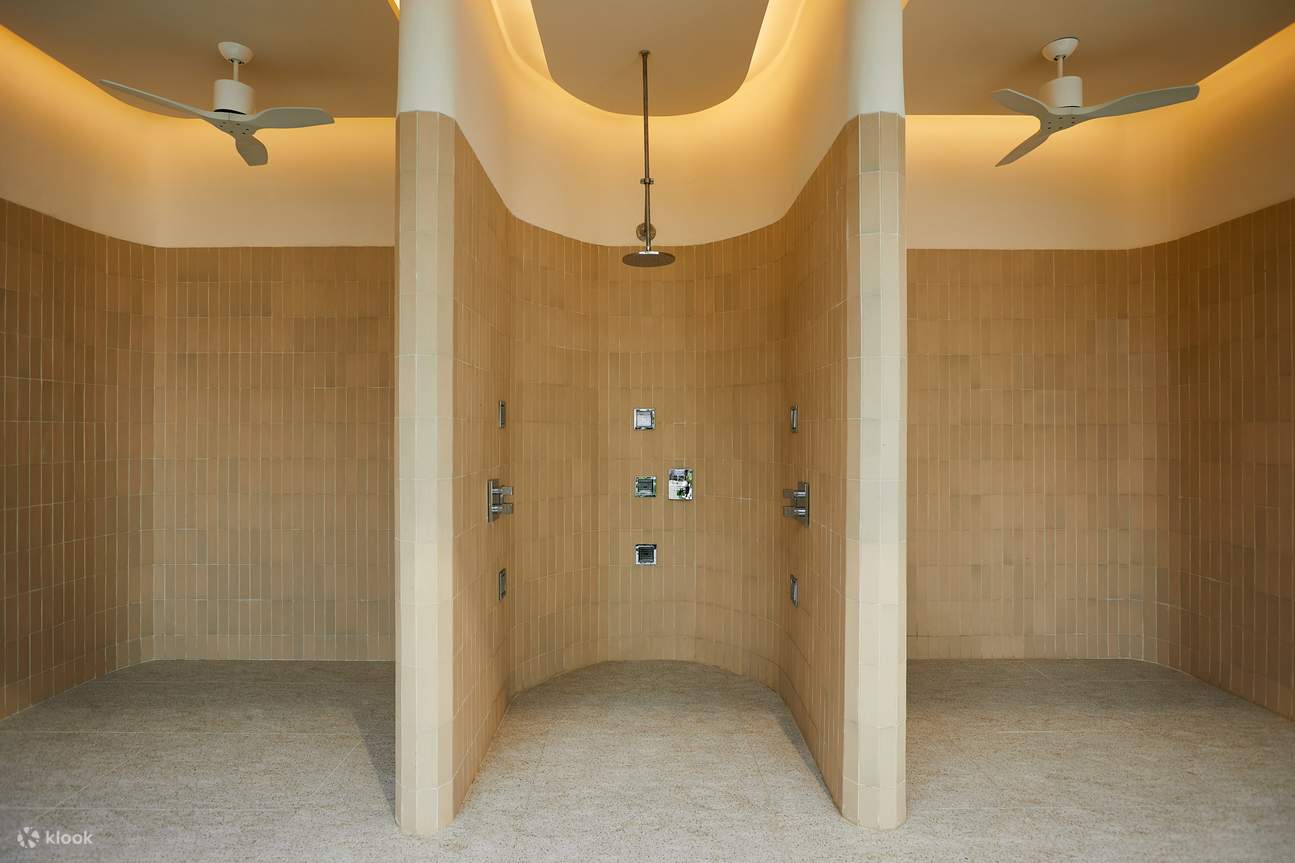 Espace douche Le Standard Spa Hua Hin