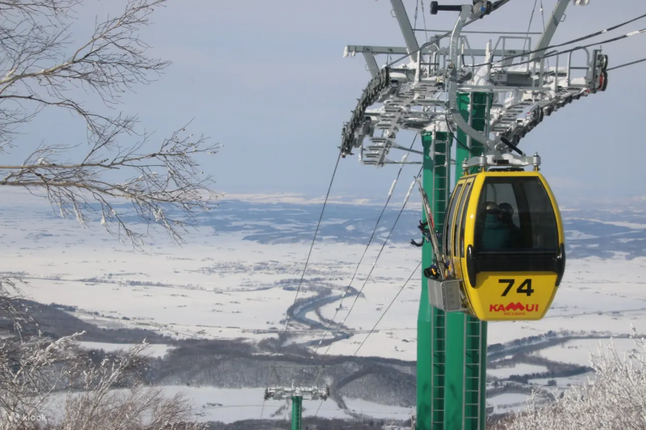 Kamui Ski Links 缆车